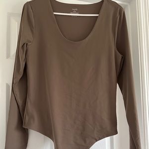 nuuds scoop neck bodysuit - mocha - size large